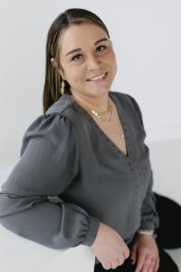 Alissa DeCoteau LCSW Alissa DeCoteau LCSW